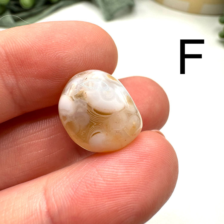 Small Carnelian Tumble