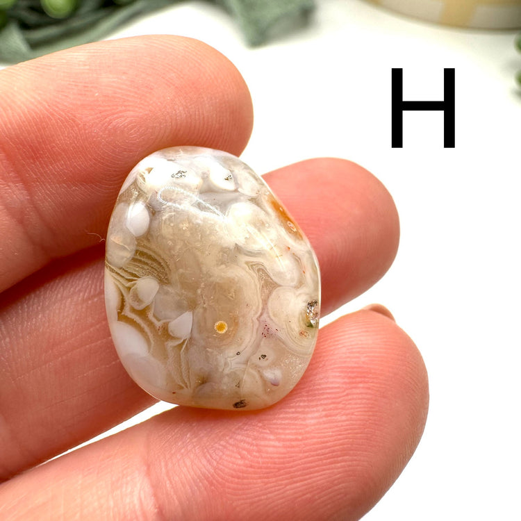 Small Carnelian Tumble