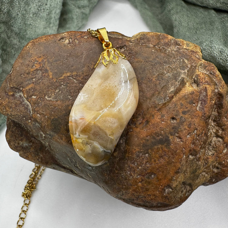 Prairie Agate Necklace