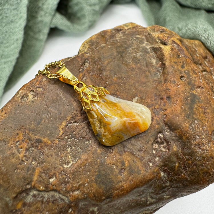 Prairie Agate Necklace