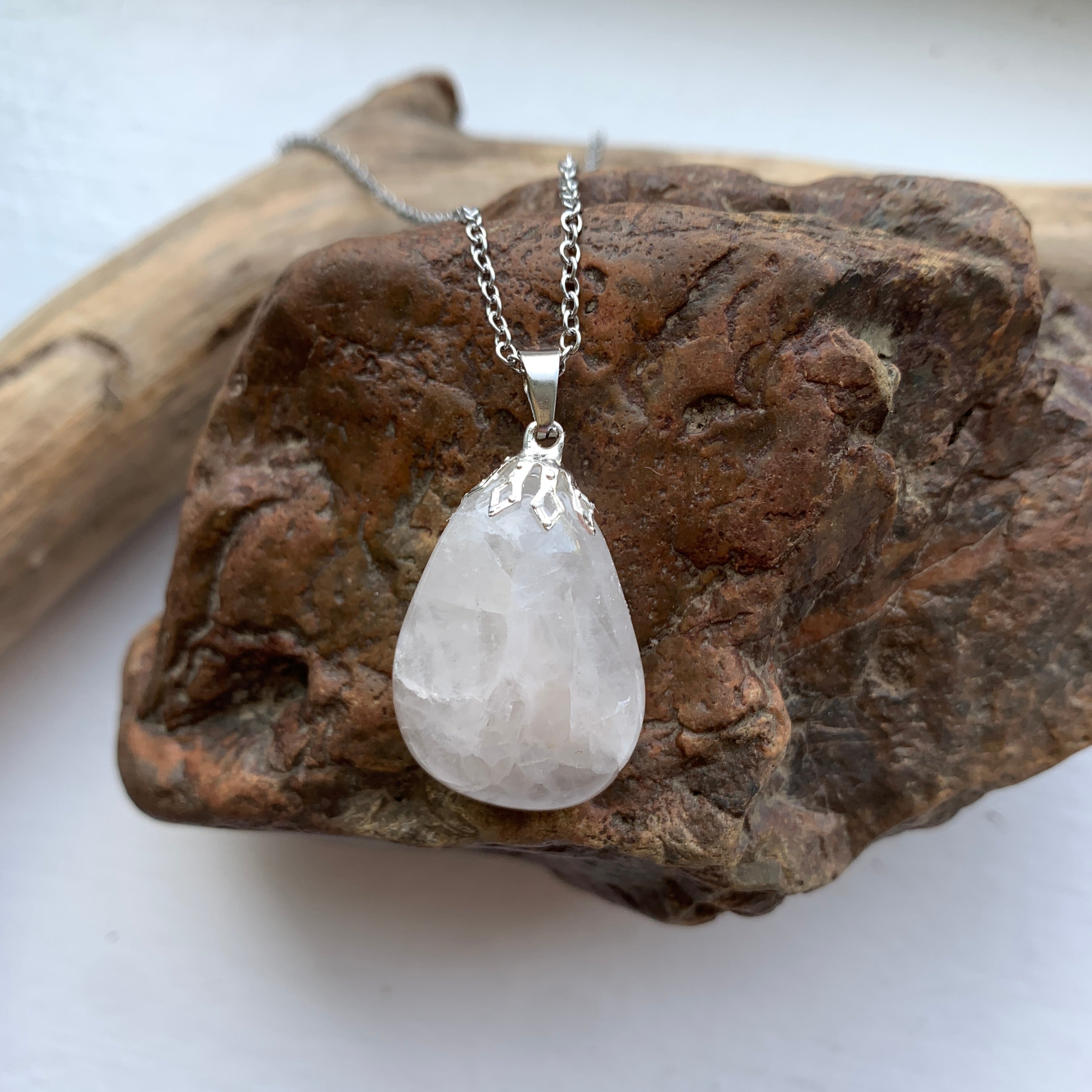Silver – Moonrise Rocks