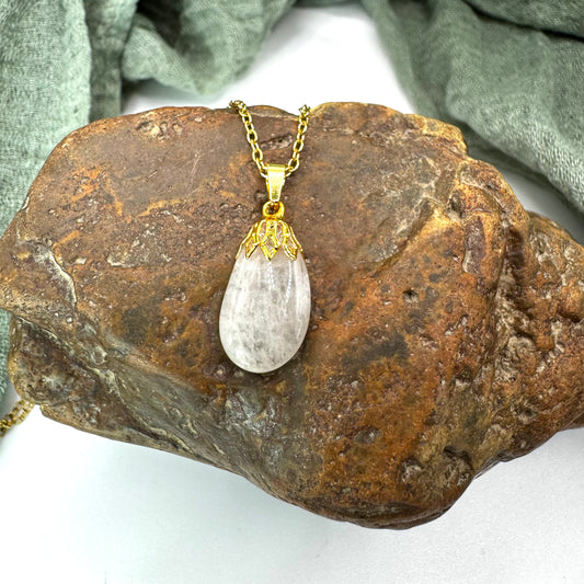 Quartz Necklace