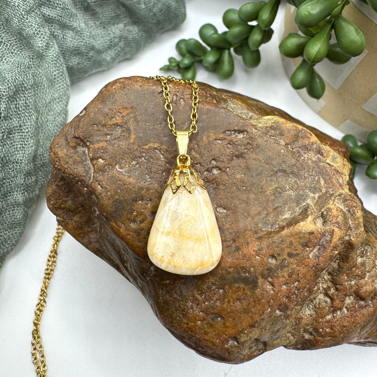 Quartz Necklace