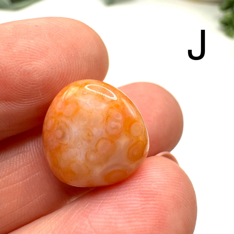 Small Carnelian Tumble