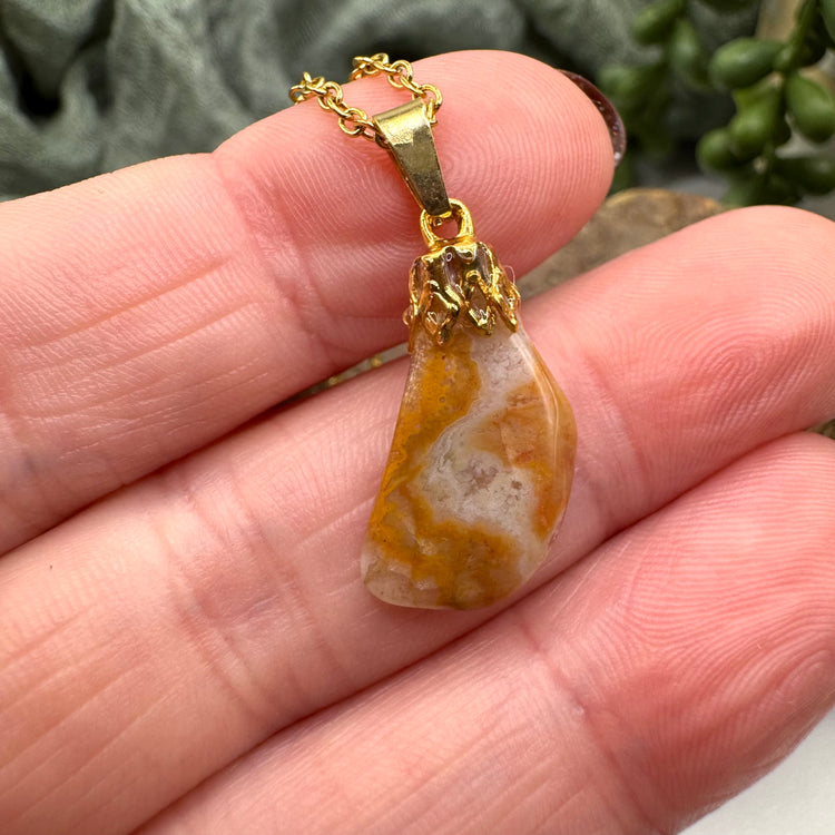 Quartz Necklace