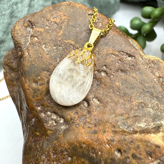 Quartz Necklace