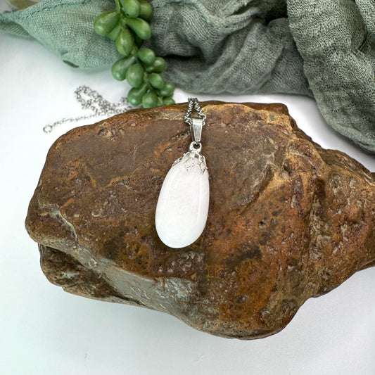 Quartz Necklace