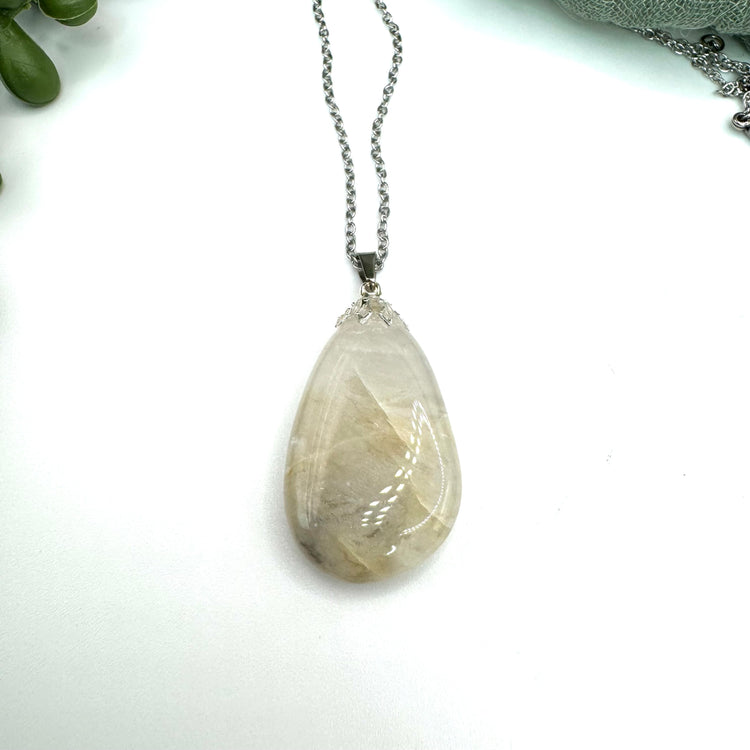 Agate Necklace