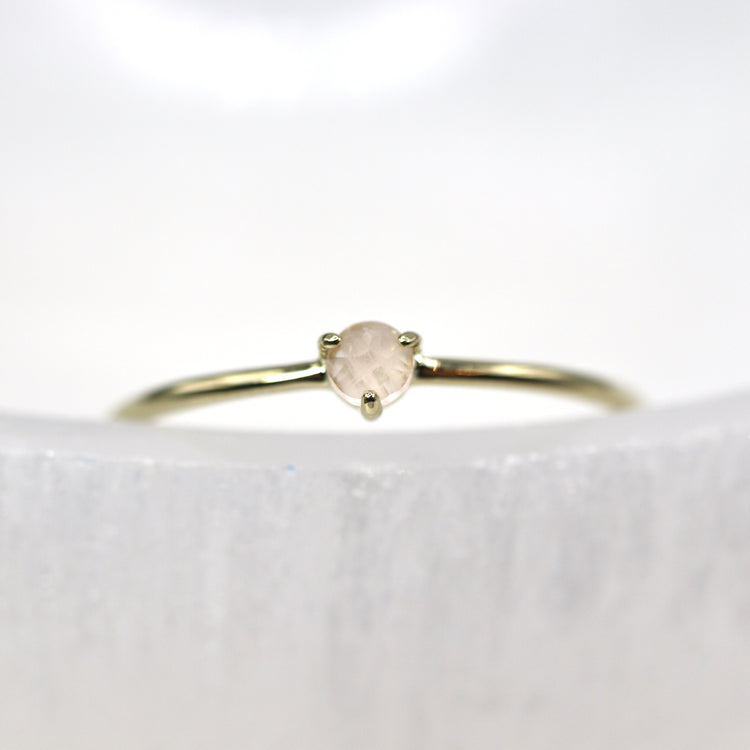 Rose Quartz Solitaire Ring - Gold